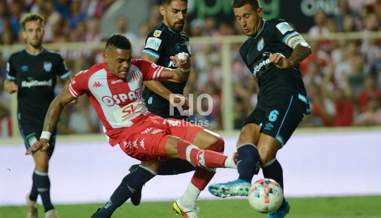 alvez-la-apuesta-del-dt___xma6LTxsa_2000x1500__1