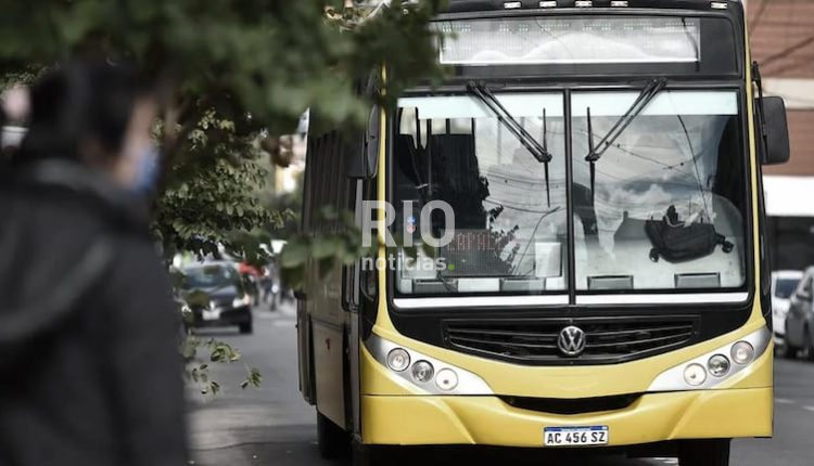 paro-de-colectivos-en-el-interior-del-pais-cual-es-el-motivo-de-la-medida-de-fuerza-de-uta-foto-telam-JZS7IPHFRVDWZDAVK2MZ35TXGQ