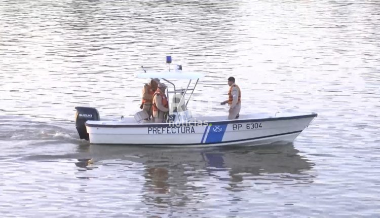 Prefectura-Naval-Argentina-Rio-Parana-busqued