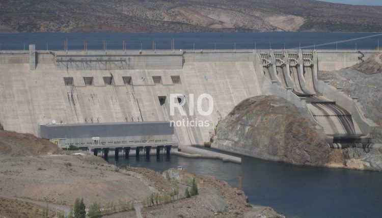 represa-hidroelectrica-piedra-del-aguila-neuquen