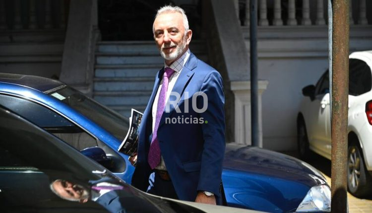 el-juez-federal-marcelo-bailaque-saliendo-de-la-B2AUHFJ3DVFWNLOWF7F6DORVLE