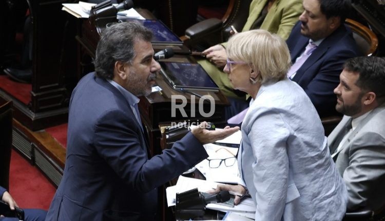 ritondo y otra